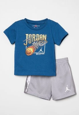 T-shirt z nadrukiem Jordan