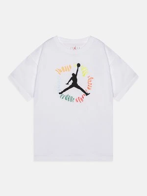 T-shirt z nadrukiem Jordan