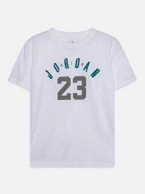T-shirt z nadrukiem Jordan