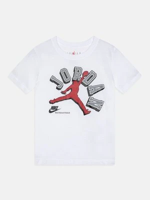 T-shirt z nadrukiem Jordan