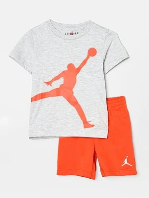 T-shirt z nadrukiem Jordan