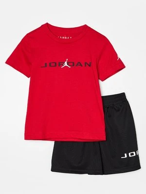 T-shirt z nadrukiem Jordan