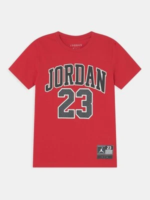 T-shirt z nadrukiem Jordan