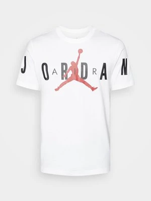 T-shirt z nadrukiem Jordan
