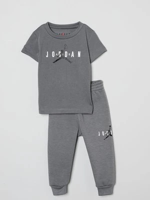 T-shirt z nadrukiem Jordan