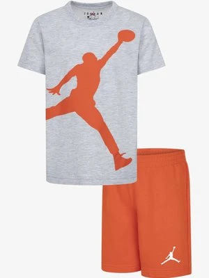 T-shirt z nadrukiem Jordan