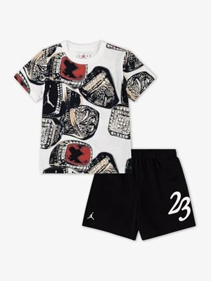 T-shirt z nadrukiem Jordan czarny