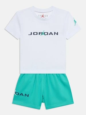 T-shirt z nadrukiem Jordan petrol