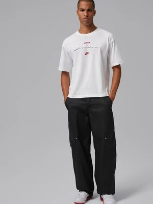 Zdjęcie produktu T-shirt z nadrukiem Jordan biały