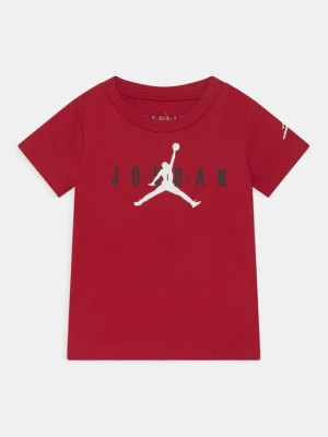 T-shirt z nadrukiem Jordan czerwony