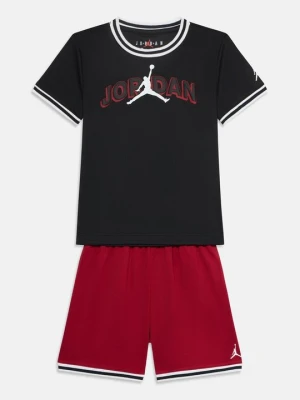T-shirt z nadrukiem Jordan czerwony