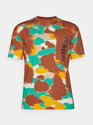 T-shirt z nadrukiem Kappa