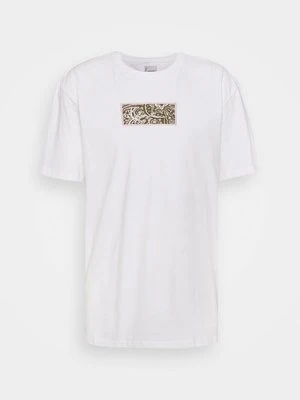 T-shirt z nadrukiem Karl Kani