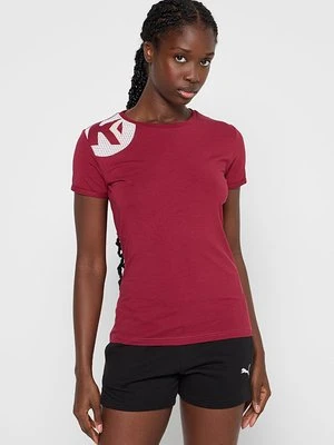 T-shirt z nadrukiem kempa