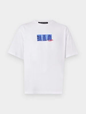 T-shirt z nadrukiem Les Benjamins