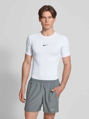 T-shirt z nadrukiem logo i okrągłym dekoltem Nike Training