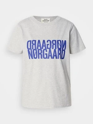 T-shirt z nadrukiem Mads Nørgaard