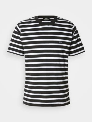T-shirt z nadrukiem Mads Nørgaard