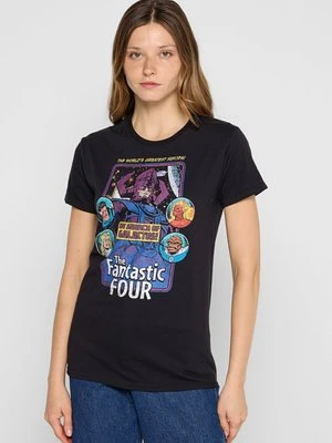 T-shirt z nadrukiem Marvel