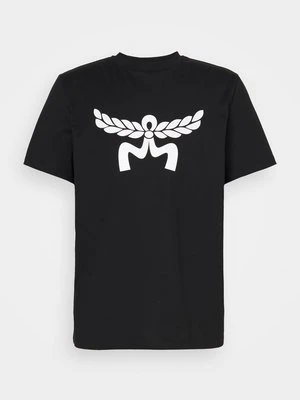 T-shirt z nadrukiem MCM