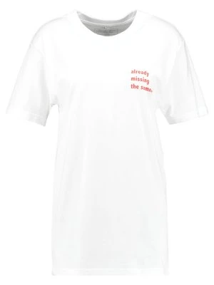 T-shirt z nadrukiem mister tee