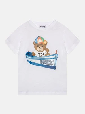 T-shirt z nadrukiem Moschino