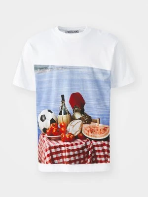 T-shirt z nadrukiem Moschino