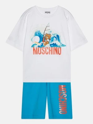 T-shirt z nadrukiem Moschino