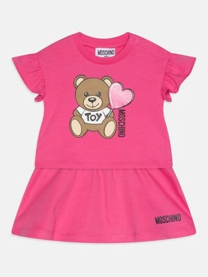 T-shirt z nadrukiem Moschino