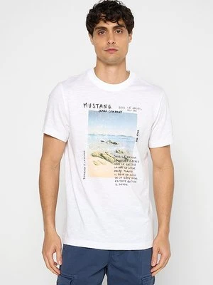 T-shirt z nadrukiem mustang