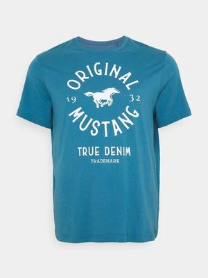T-shirt z nadrukiem mustang