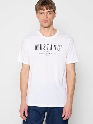 T-shirt z nadrukiem mustang