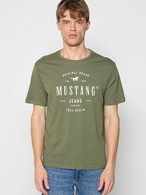 T-shirt z nadrukiem mustang