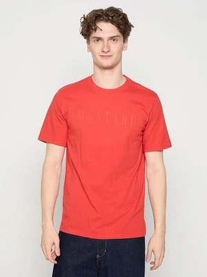 T-shirt z nadrukiem mustang