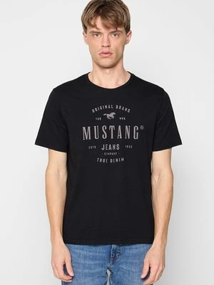 T-shirt z nadrukiem mustang