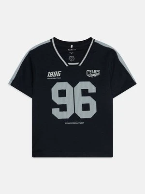 T-shirt z nadrukiem name it