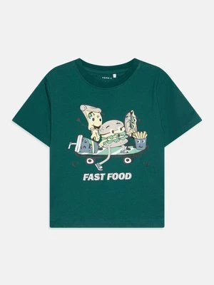 T-shirt z nadrukiem name it