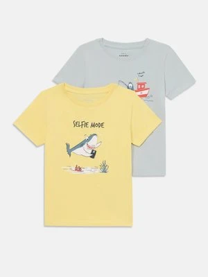T-shirt z nadrukiem name it