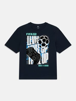 T-shirt z nadrukiem name it
