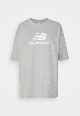 T-shirt z nadrukiem New Balance