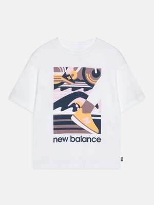 T-shirt z nadrukiem New Balance