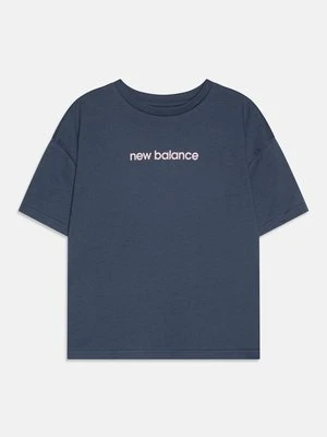 T-shirt z nadrukiem New Balance