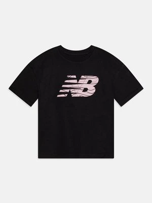 T-shirt z nadrukiem New Balance