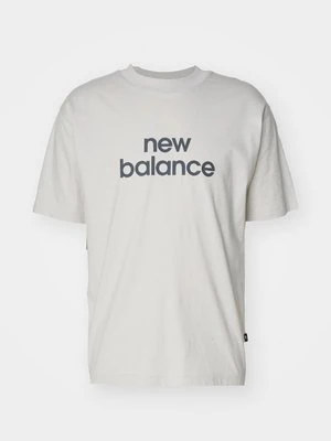 T-shirt z nadrukiem New Balance