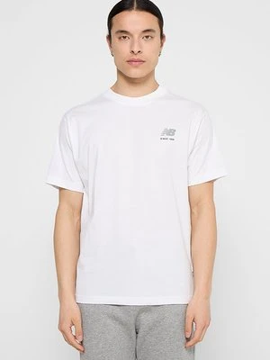 T-shirt z nadrukiem New Balance