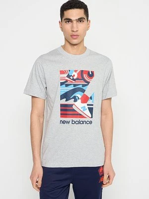T-shirt z nadrukiem New Balance