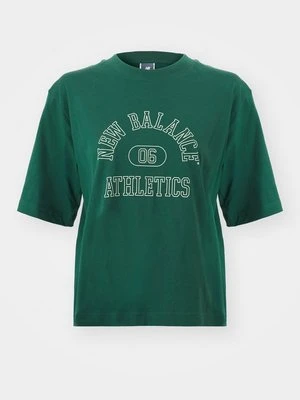T-shirt z nadrukiem New Balance