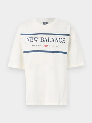 T-shirt z nadrukiem New Balance