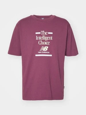 T-shirt z nadrukiem New Balance