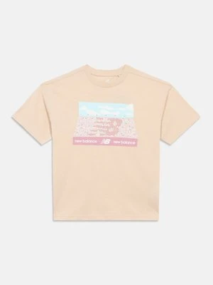 T-shirt z nadrukiem New Balance